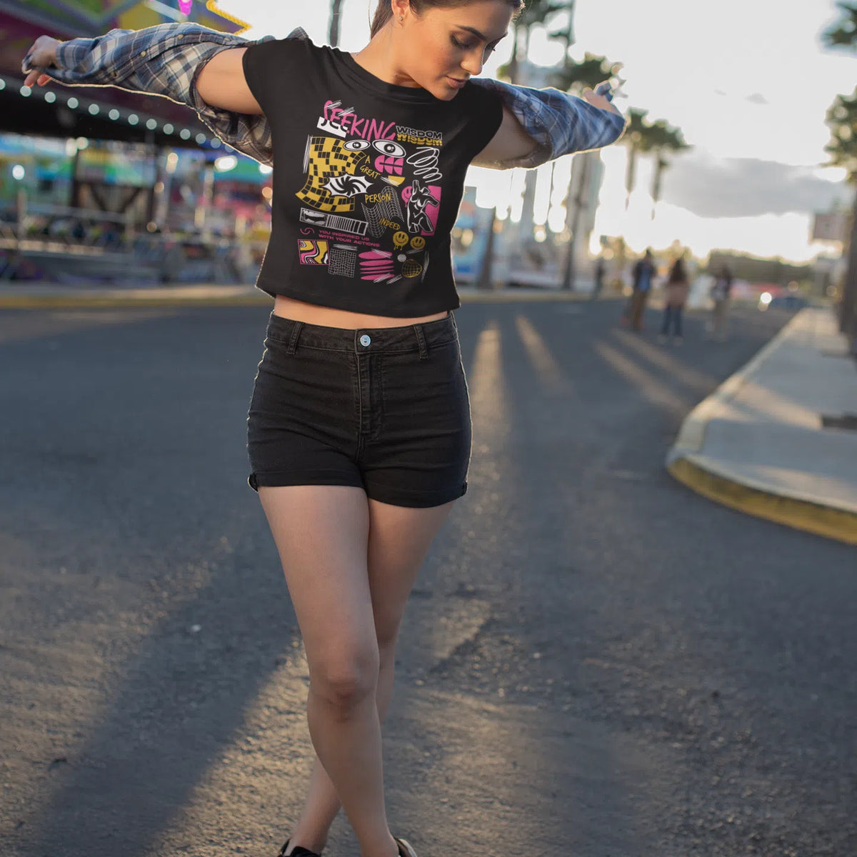 Seeking Wisdom | Women's Cropped T-Shirt Chroma Clothing